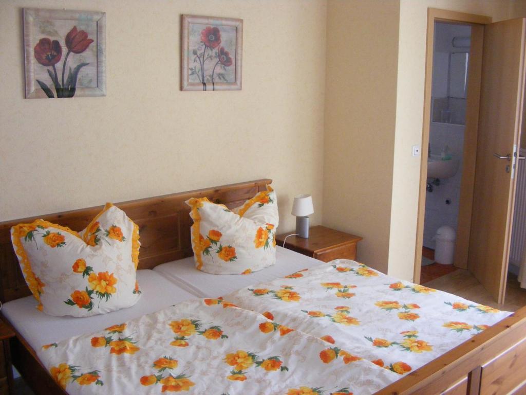 Zum Achten Himmel Klotten Zimmer foto