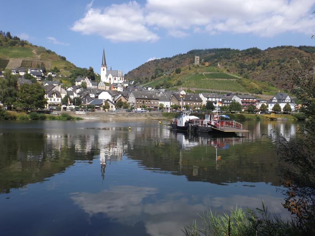 Zum Achten Himmel Klotten Exterior foto